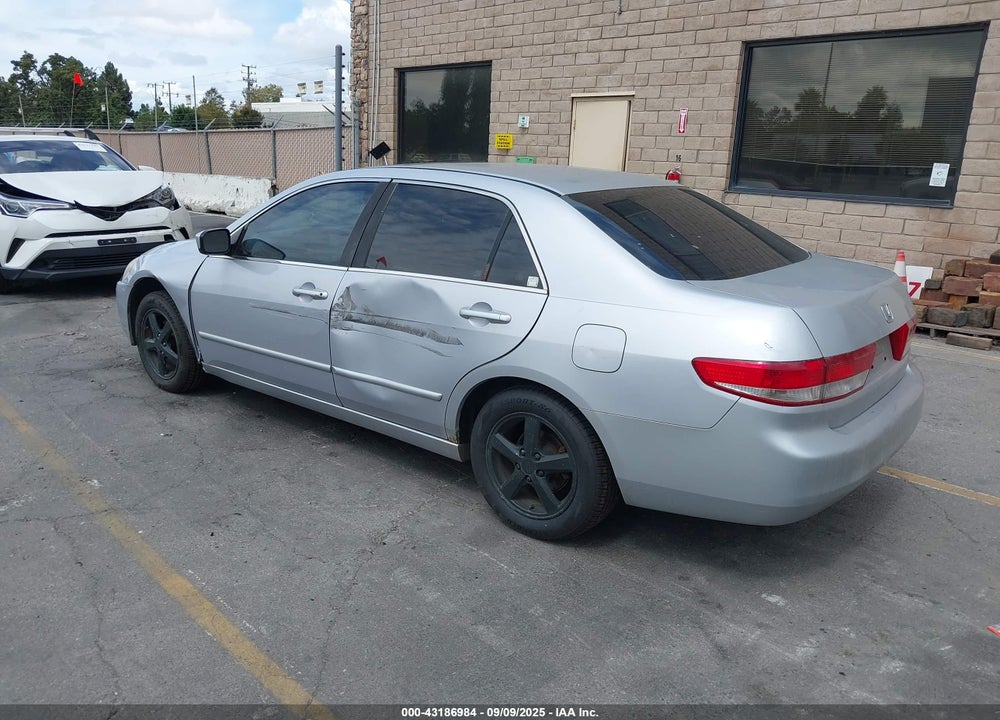 2004 HONDA ACCORD 2.4 EX VIN: 1HGCM56604A013729