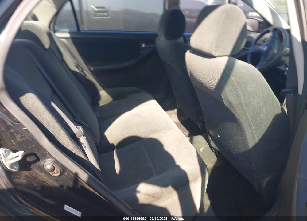 2006 TOYOTA COROLLA VIN: 1NXBR32E56Z628173