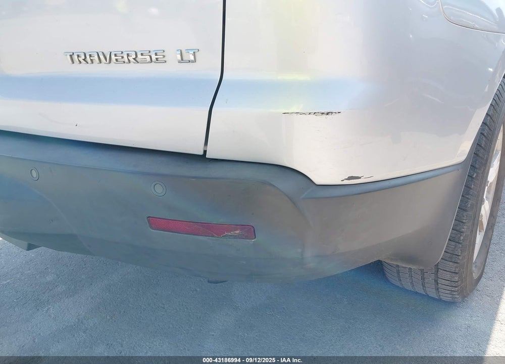 2009 CHEVROLET TRAVERSE VIN: 1GNER23D29S177342