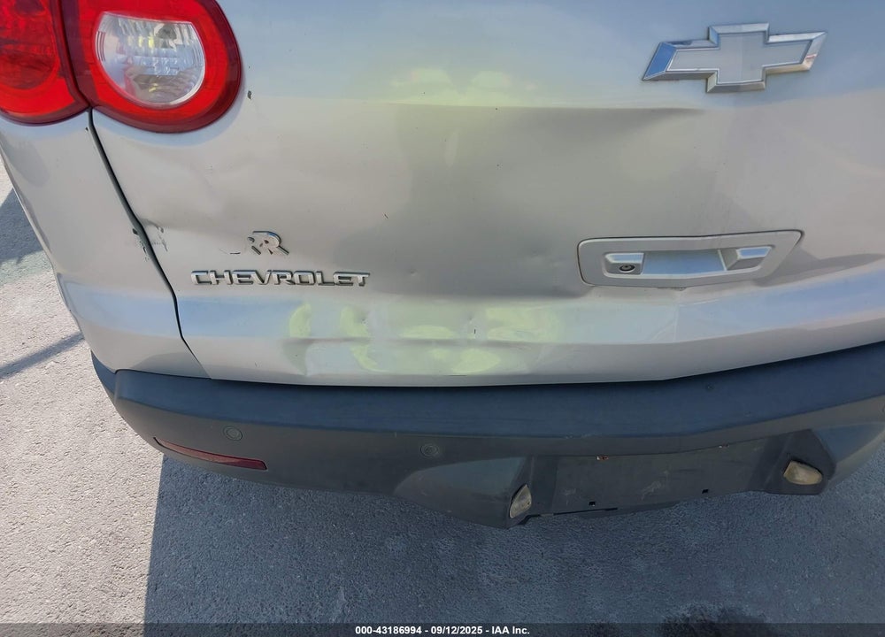 2009 CHEVROLET TRAVERSE VIN: 1GNER23D29S177342