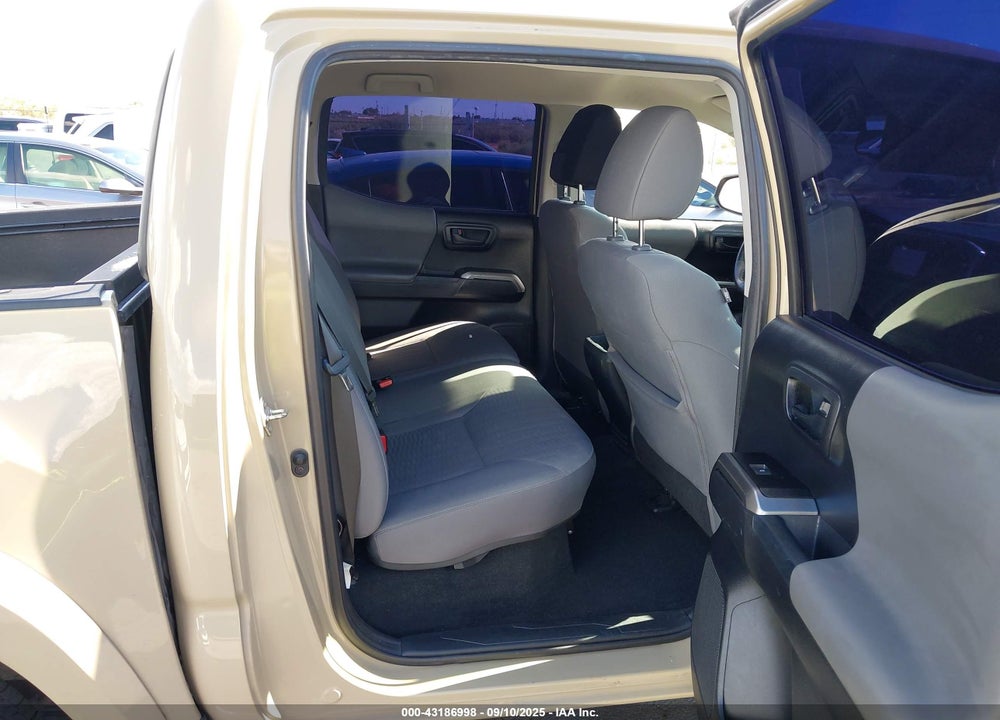 2019 TOYOTA TACOMA SR5 V6 VIN: 3TMAZ5CN1KM104138