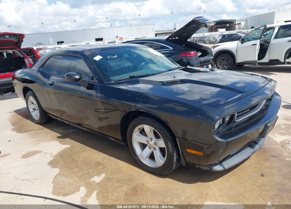 2013 DODGE CHALLENGER SXT PLUS VIN: 2C3CDYAG7DH591414