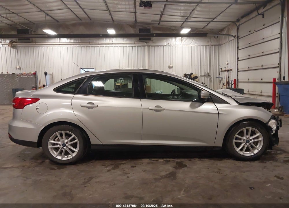 2017 FORD FOCUS VIN: 1FADP3F24HL325063
