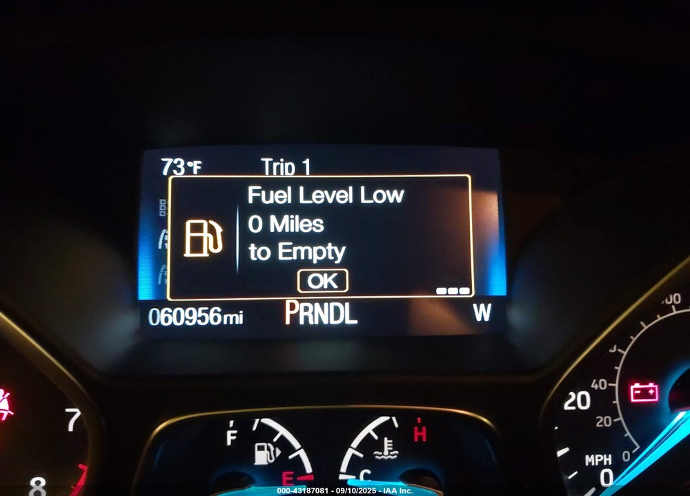 2017 FORD FOCUS VIN: 1FADP3F24HL325063