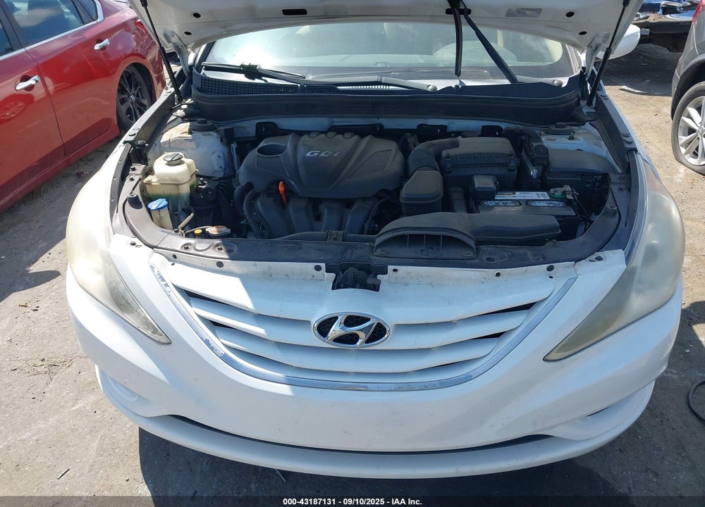 2011 HYUNDAI SONATA VIN: 5NPEB4AC8BH225241