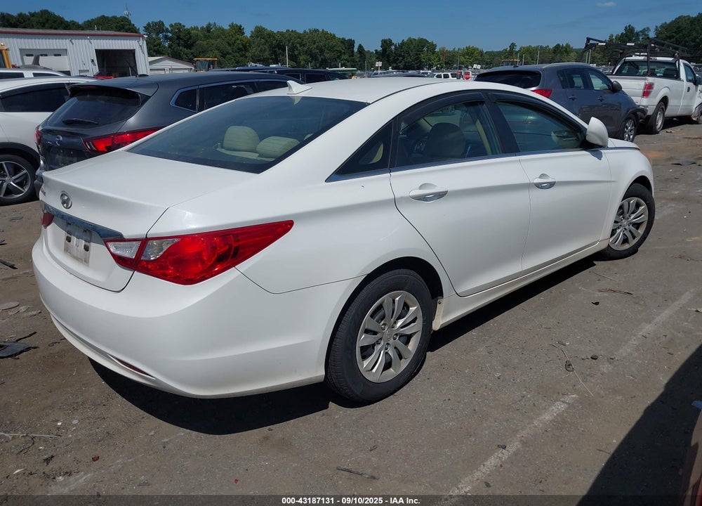 2011 HYUNDAI SONATA VIN: 5NPEB4AC8BH225241