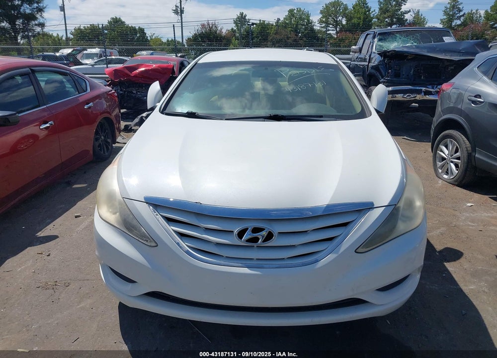 2011 HYUNDAI SONATA VIN: 5NPEB4AC8BH225241