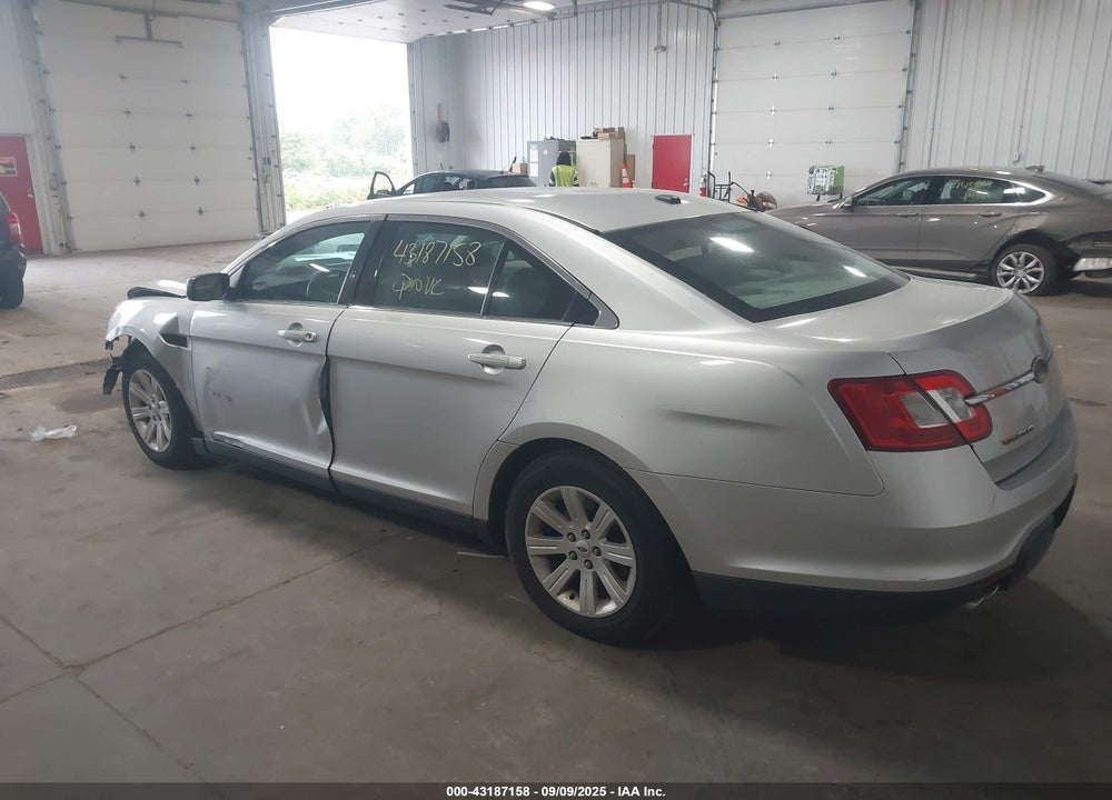 2011 FORD TAURUS VIN: 1FAHP2DW5BG179497