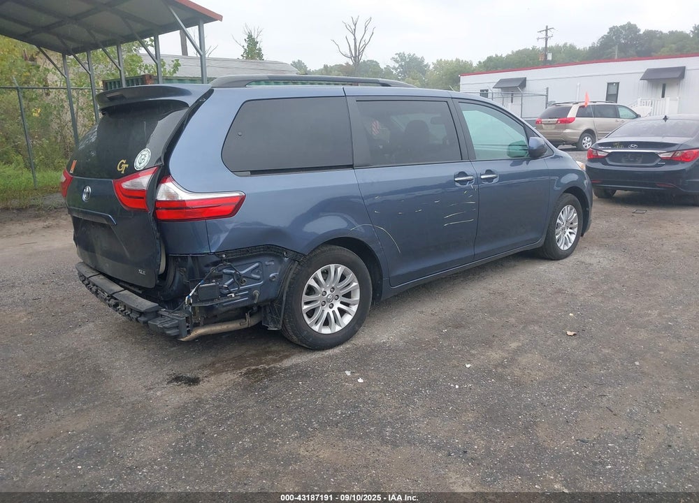 2017 TOYOTA SIENNA VIN: 5TDYZ3DC8HS836596