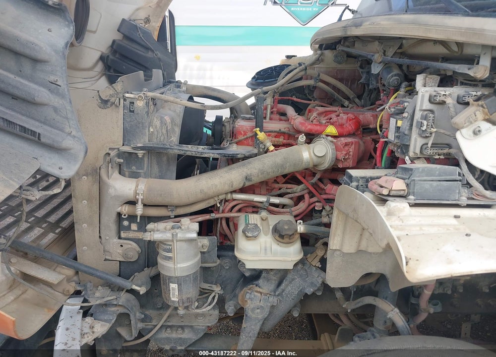 2018 FREIGHTLINER M2 106 VIN: 1FVACXFE3JHJJ9031