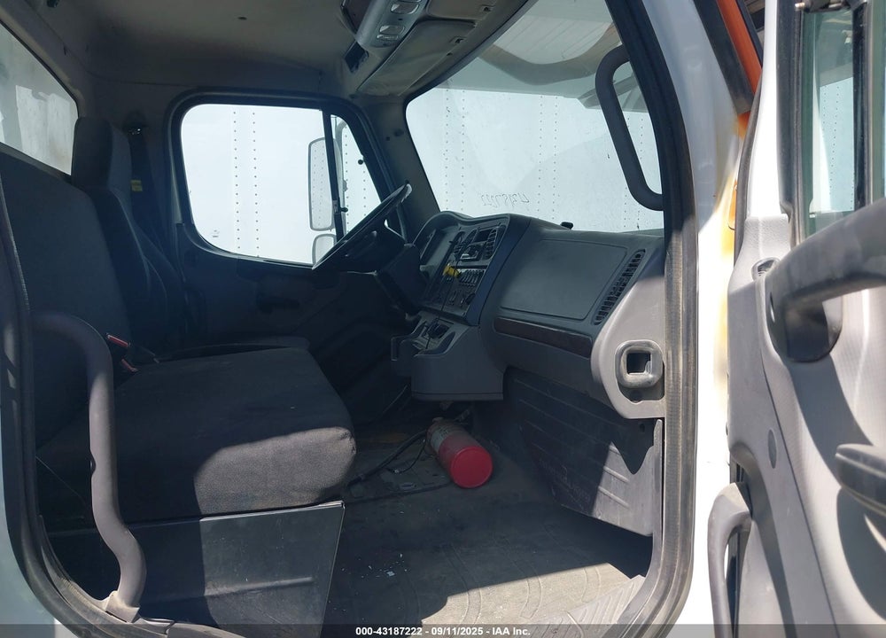 2018 FREIGHTLINER M2 106 VIN: 1FVACXFE3JHJJ9031