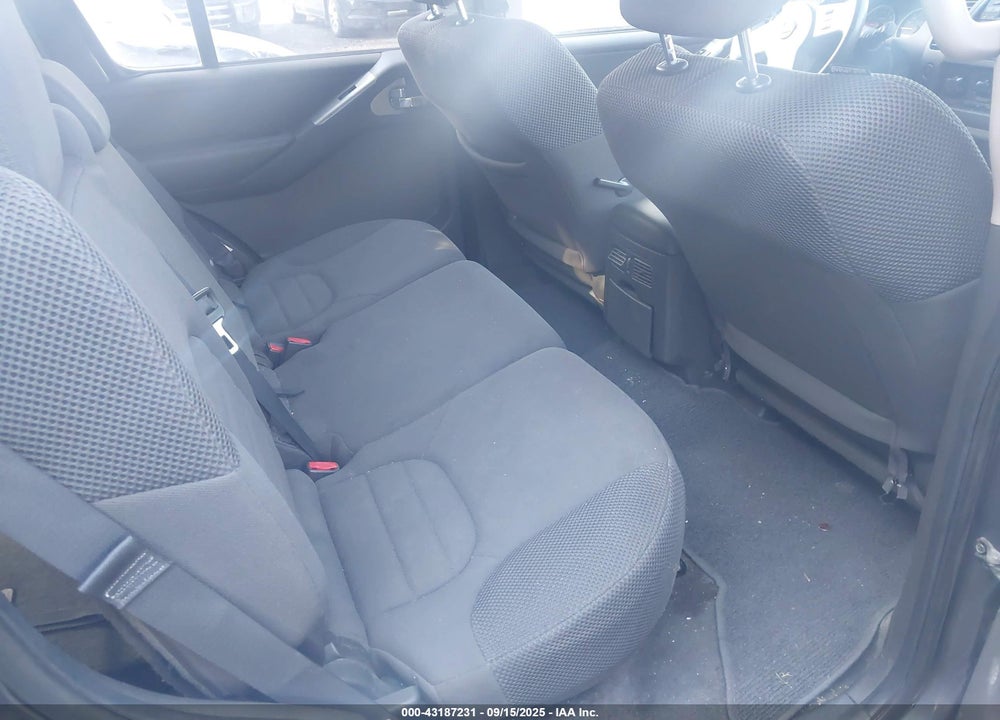 2012 NISSAN PATHFINDER VIN: 5N1AR1NB7CC621163