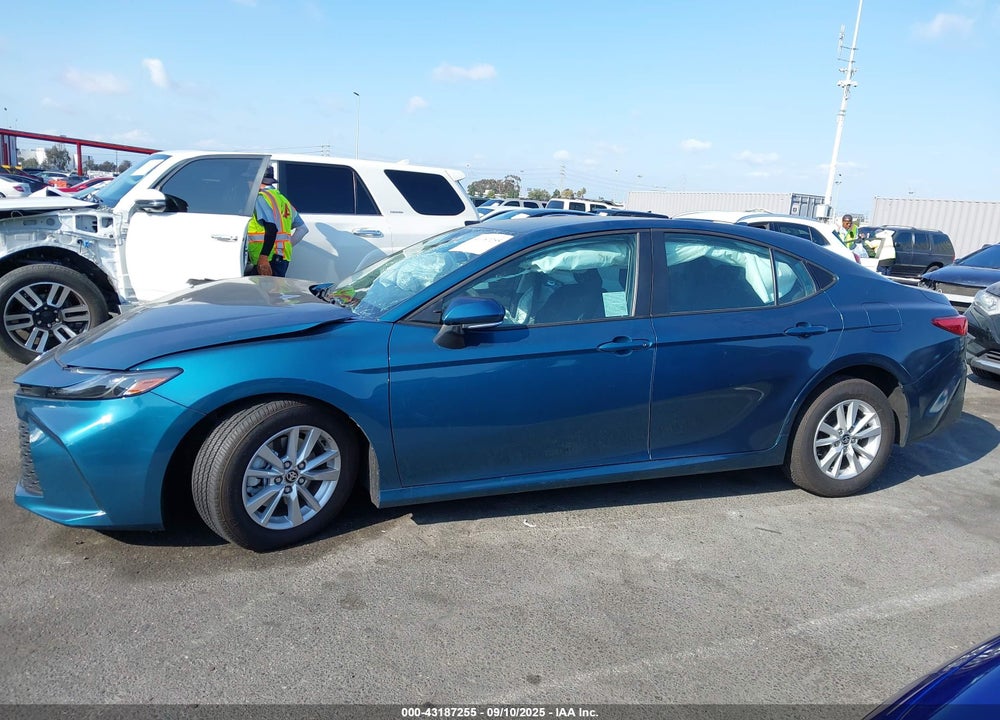 2025 TOYOTA CAMRY VIN: 4T1DAACK5SU520882