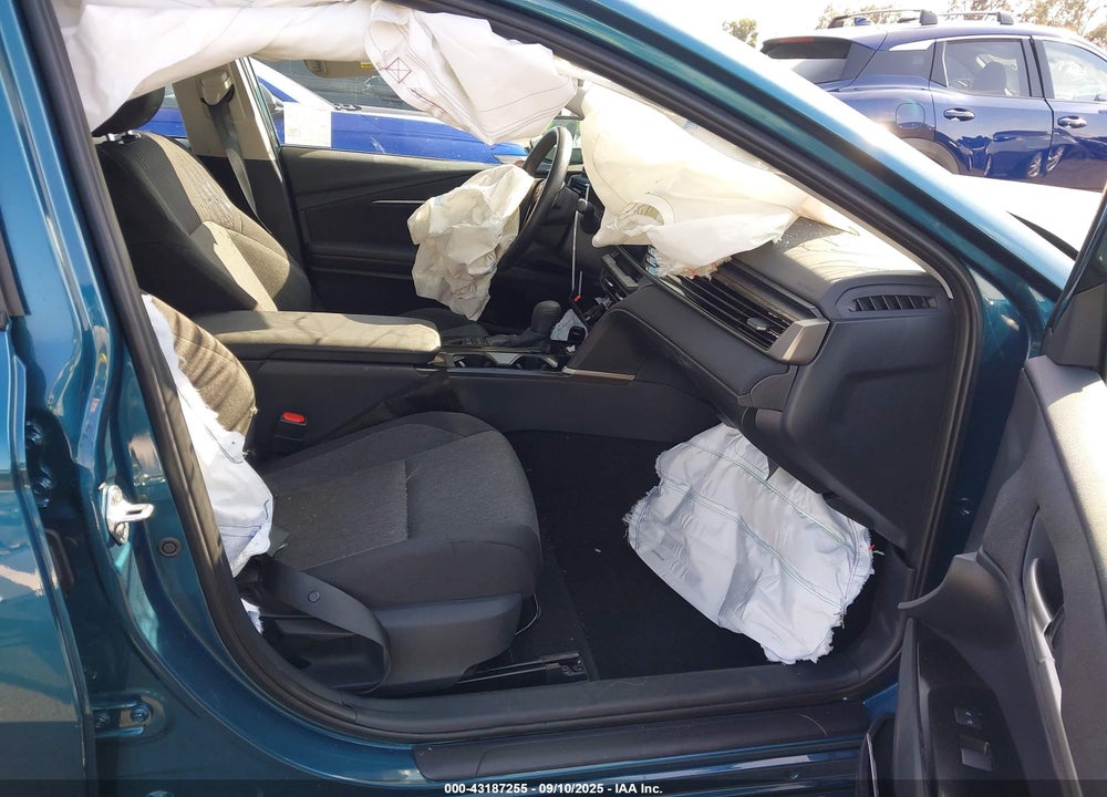 2025 TOYOTA CAMRY VIN: 4T1DAACK5SU520882