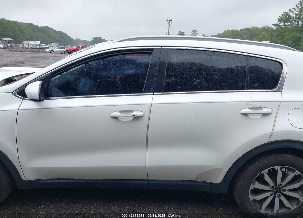2017 KIA SPORTAGE EX VIN: KNDPN3AC4H7093148