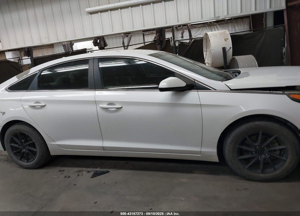 2017 HYUNDAI SONATA SE VIN: 5NPE24AF7HH546349