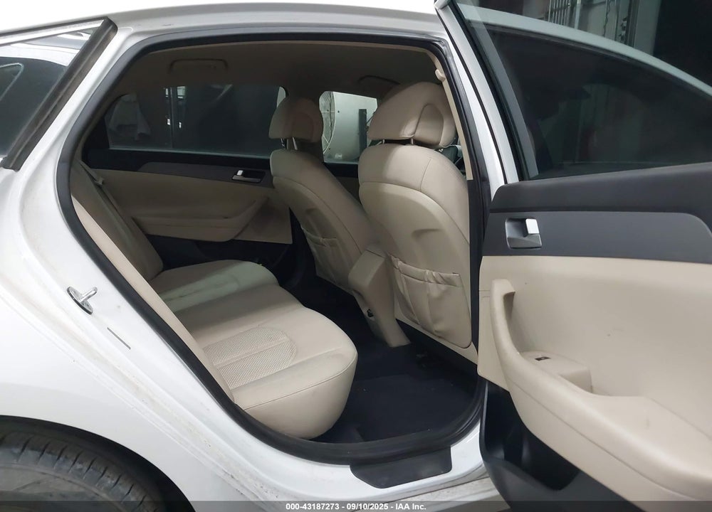 2017 HYUNDAI SONATA SE VIN: 5NPE24AF7HH546349