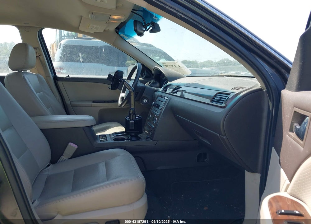 2008 FORD TAURUS VIN: 1FAHP24W58G146167