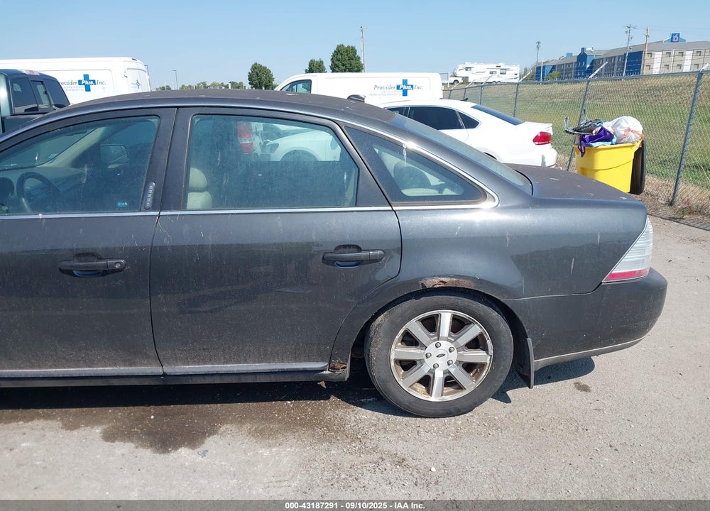 2008 FORD TAURUS VIN: 1FAHP24W58G146167