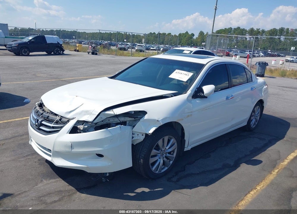 2012 HONDA ACCORD VIN: 1HGCP3F85CA036368