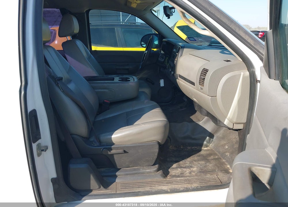 2008 GMC SIERRA 1500 WORK TRUCK VIN: 1GTEC19X78Z220228