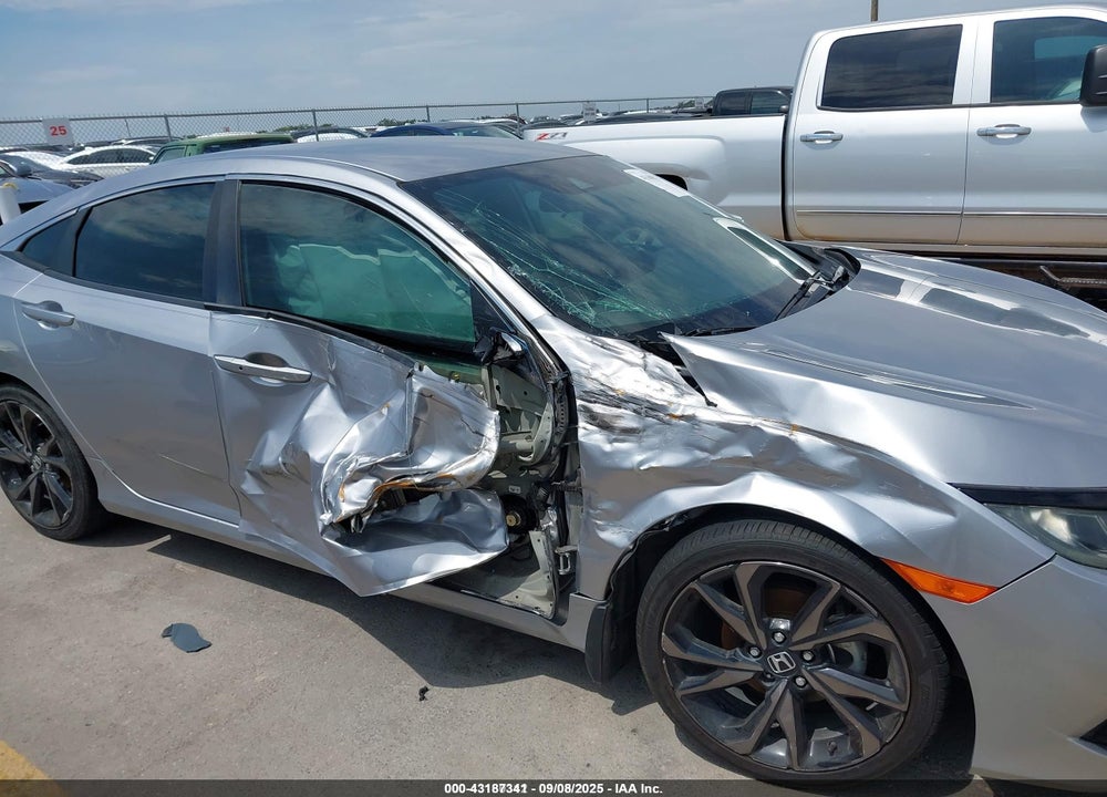 2019 HONDA CIVIC VIN: 19XFC2E82KE010700