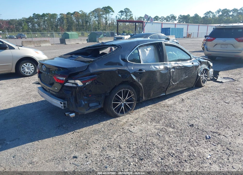2021 TOYOTA CAMRY SE VIN: 4T1G11AK2MU454424