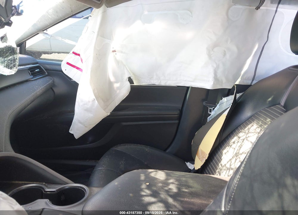 2021 TOYOTA CAMRY SE VIN: 4T1G11AK2MU454424