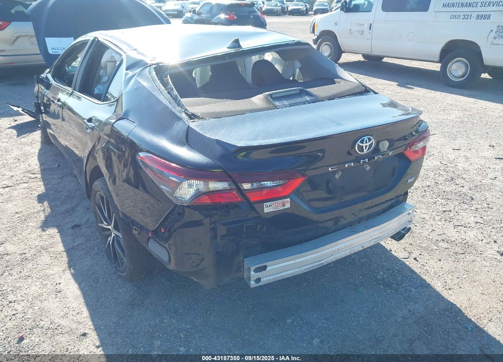 2021 TOYOTA CAMRY SE VIN: 4T1G11AK2MU454424