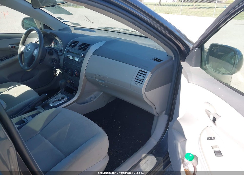 2010 TOYOTA COROLLA VIN: 1NXBU4EE0AZ379919