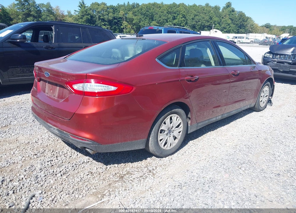 2014 FORD FUSION S VIN: 3FA6P0G72ER334973