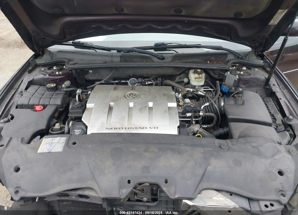 2008 BUICK LUCERNE CXS VIN: 1G4HE57Y58U145807