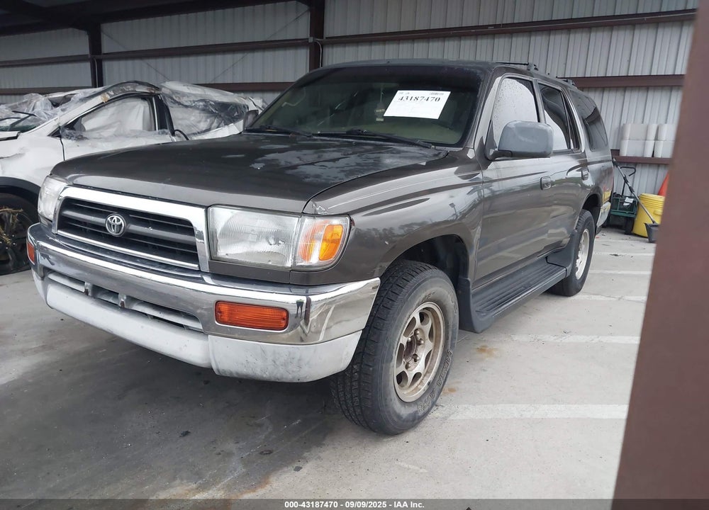 1998 TOYOTA 4RUNNER SR5 V6 VIN: JT3GN86R9W0070016
