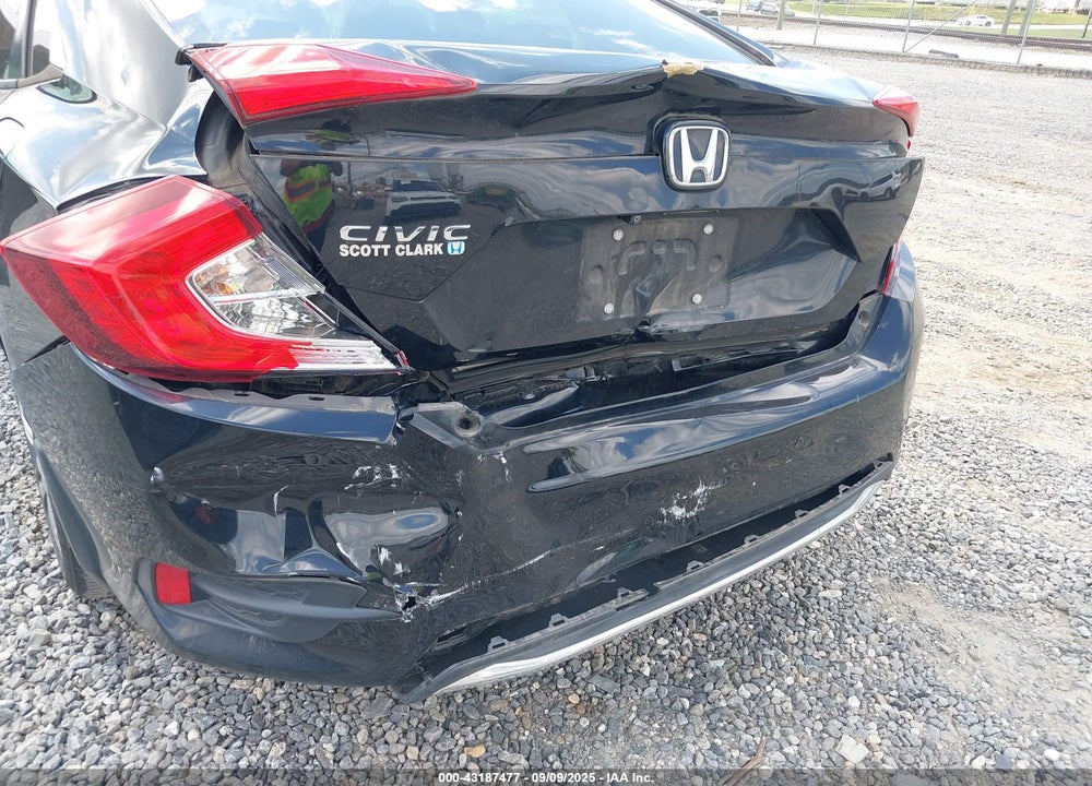 2019 HONDA CIVIC LX VIN: 2HGFC2F6XKH569253