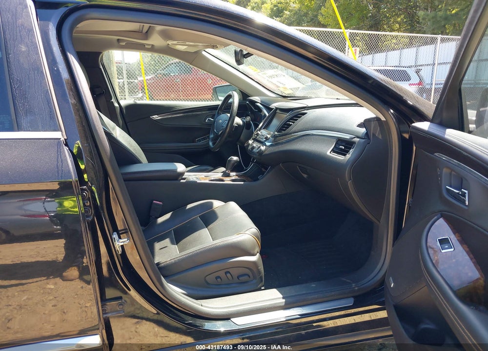 2015 CHEVROLET IMPALA 2LZ VIN: 1G1165S32FU148684