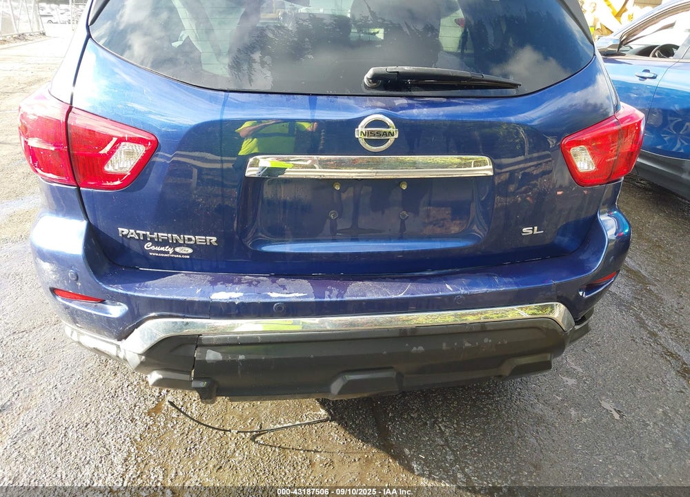 2020 NISSAN PATHFINDER VIN: 5N1DR2CN8LC580638