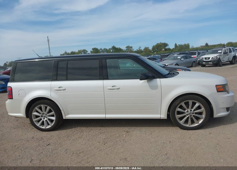 2011 FORD FLEX VIN: 2FMHK6DT8BBD15050