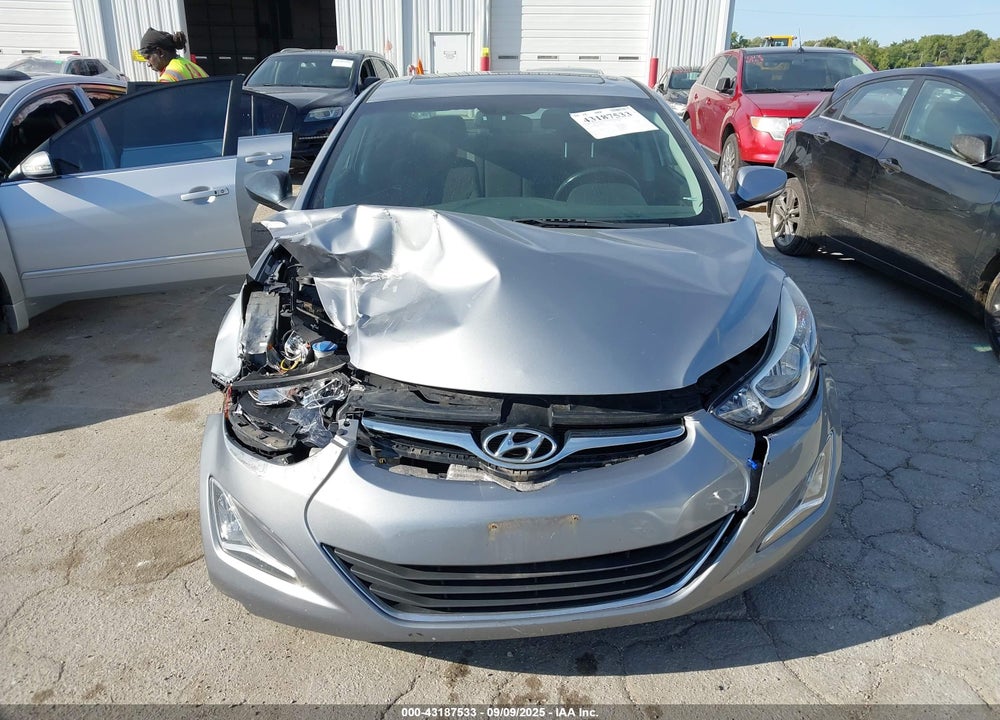 2016 HYUNDAI ELANTRA VIN: KMHDH4AE7GU486929
