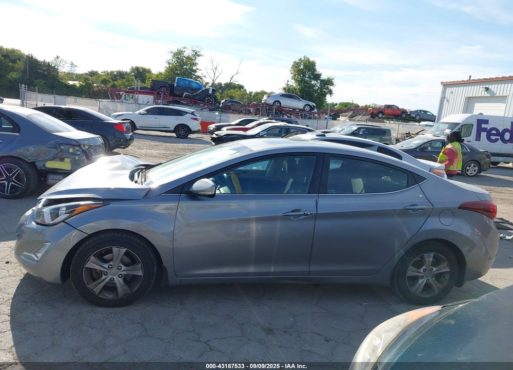 2016 HYUNDAI ELANTRA VIN: KMHDH4AE7GU486929