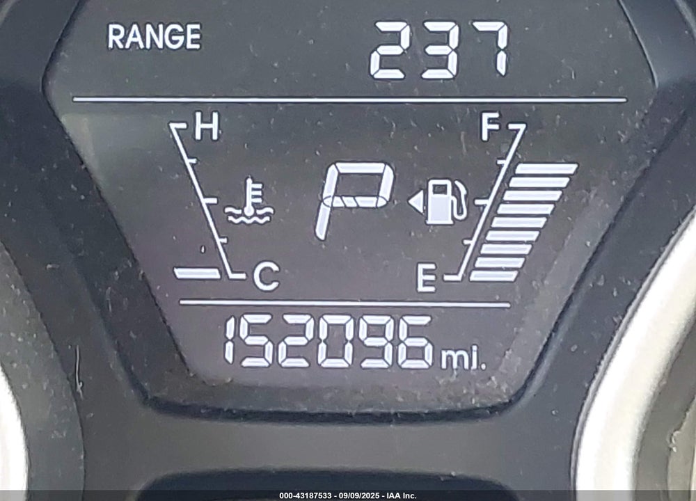 2016 HYUNDAI ELANTRA VIN: KMHDH4AE7GU486929
