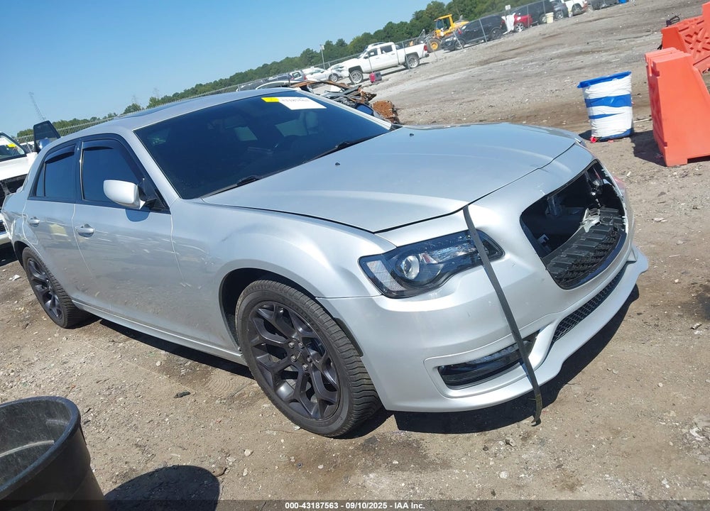 2020 CHRYSLER 300 300S VIN: 2C3CCABT3LH189491