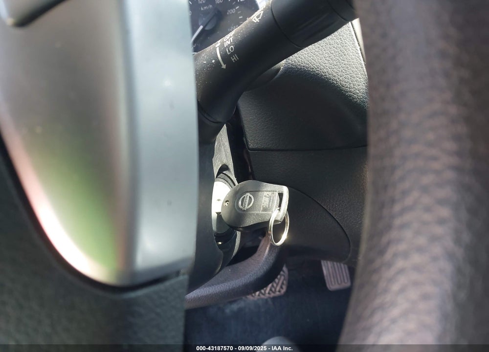2013 NISSAN SENTRA VIN: 3N1AB7AP6DL564069