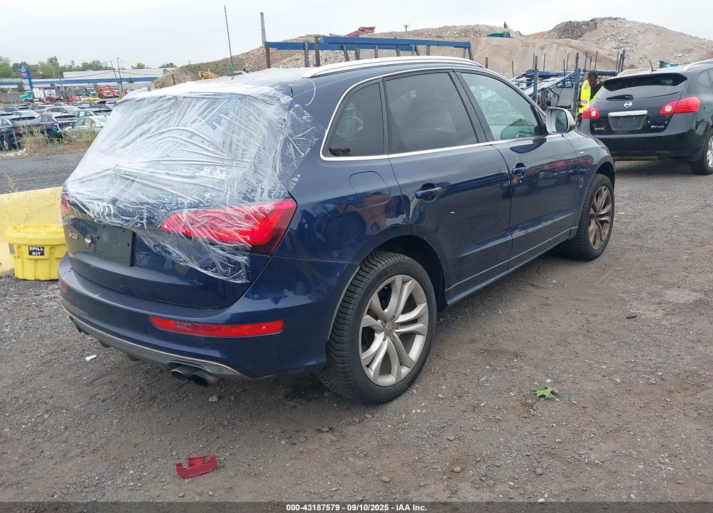 2014 AUDI SQ5 VIN: WA1CGAFPXEA113467