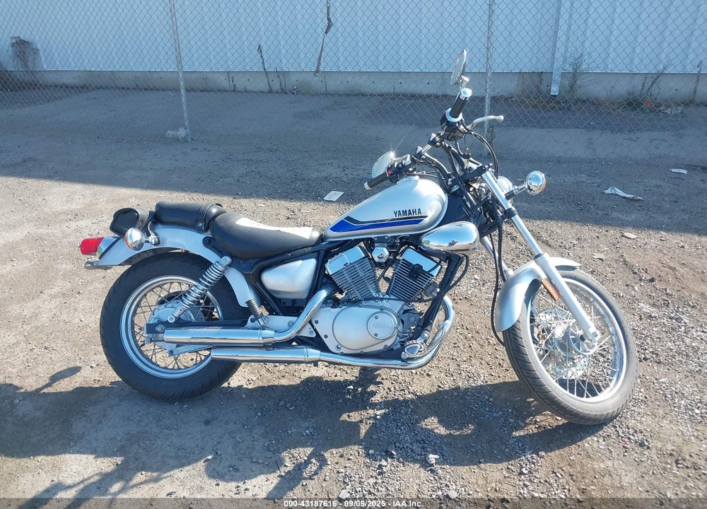 2020 YAMAHA XV250 VIN: JYAVG04E6LA021159