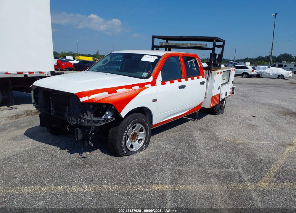 2018 RAM 2500 TRADESMAN 4X2 8' BOX VIN: 3C7WR4HJXJG172699