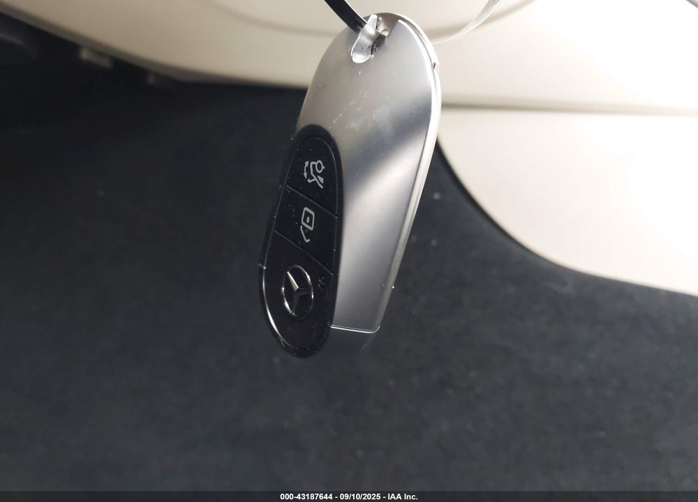 2025 MERCEDES-BENZ C CLASS VIN: W1KAF4HB4SR263905