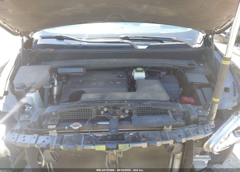 2015 INFINITI QX60 VIN: 5N1AL0MM1FC557222