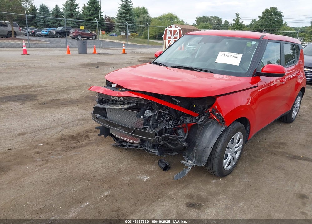 2023 KIA SOUL VIN: KNDJ23AU1P7217463