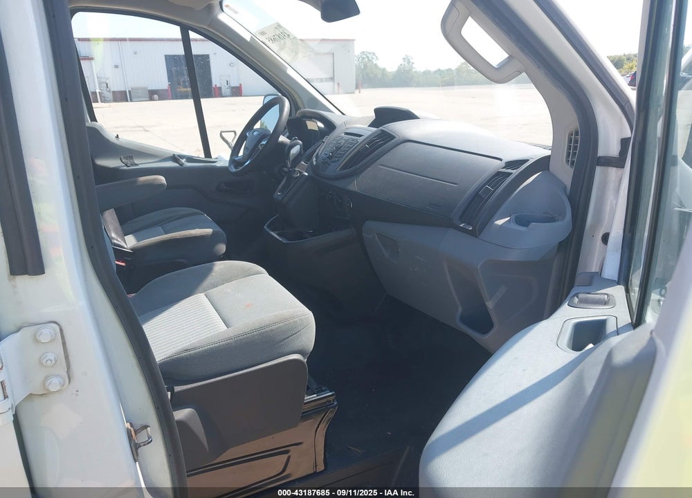 2015 FORD TRANSIT-250 VIN: 1FTYR1ZM1FKB18611