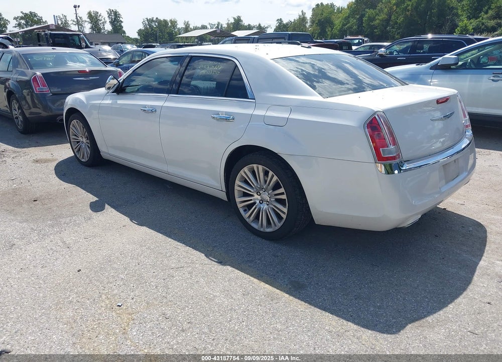 2013 CHRYSLER 300C VIN: 2C3CCAET4DH558694
